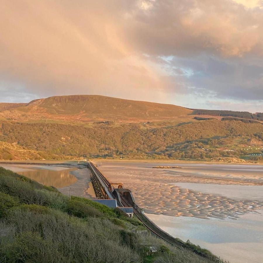 No6 Bed and Breakfast Barmouth Buitenkant foto