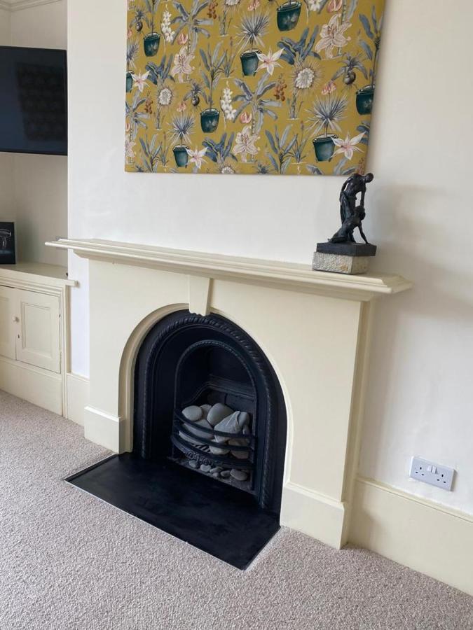 No6 Bed and Breakfast Barmouth Buitenkant foto