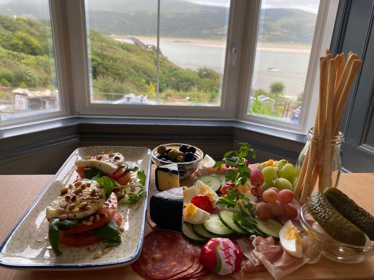 No6 Bed and Breakfast Barmouth Buitenkant foto